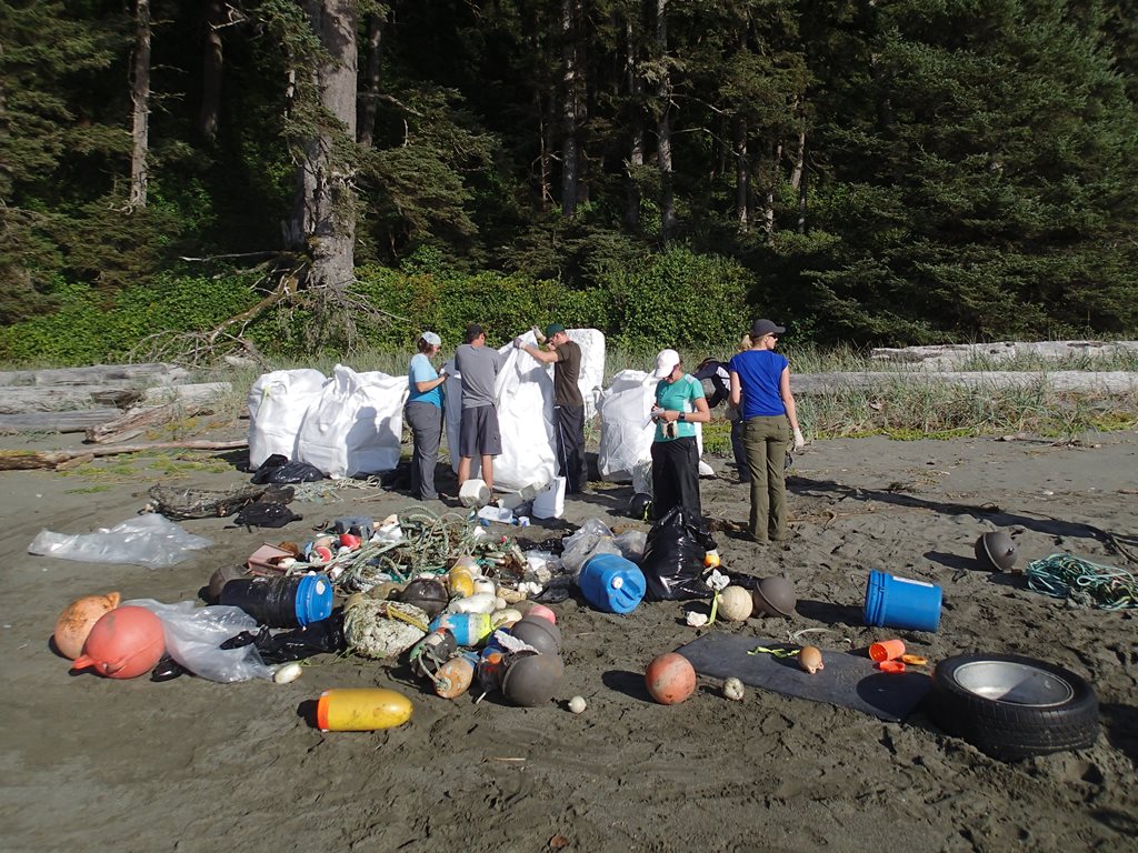 Keeping shorelines clean in Canada. 